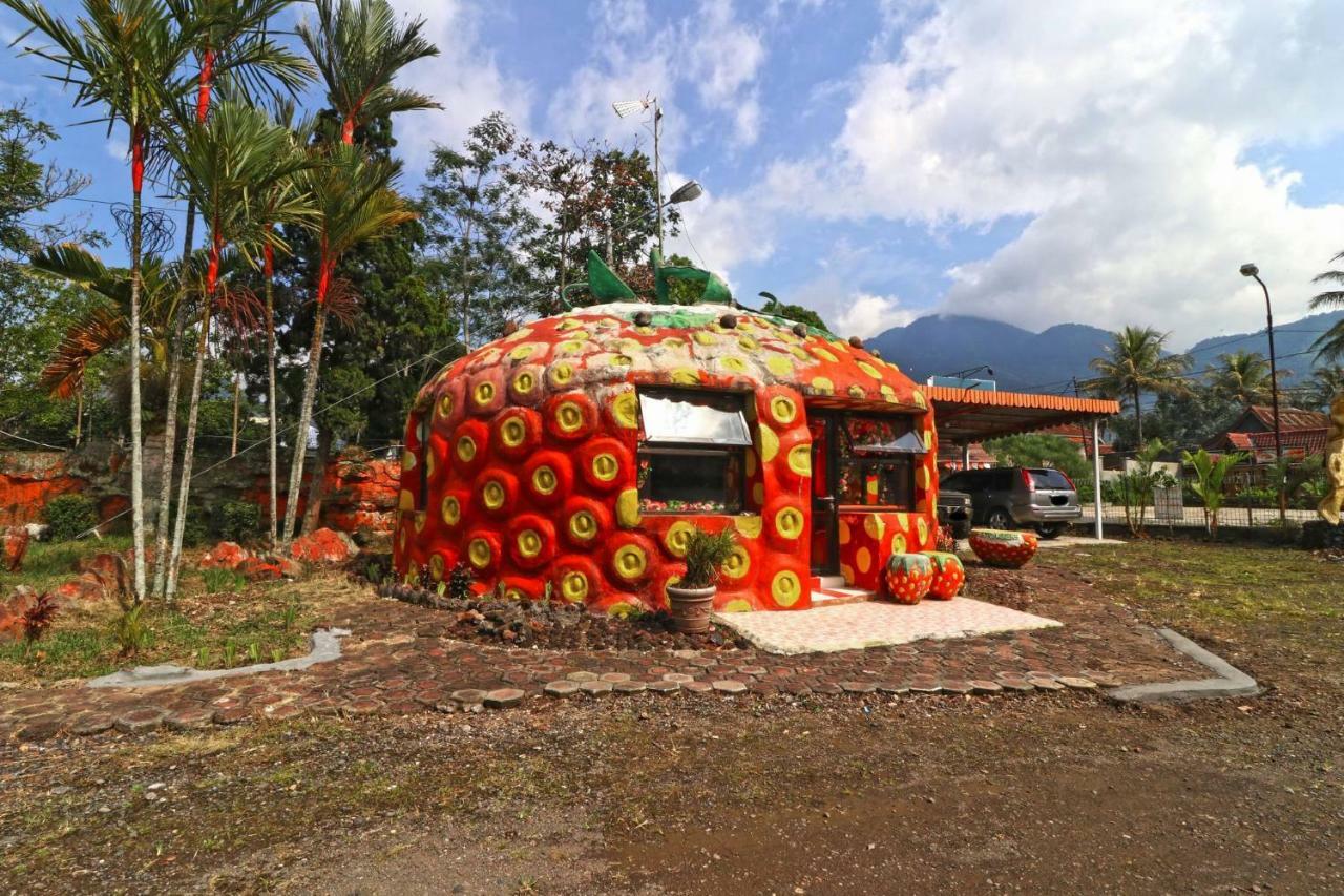 Hotel Agung Permata Artha Cipanas  Εξωτερικό φωτογραφία